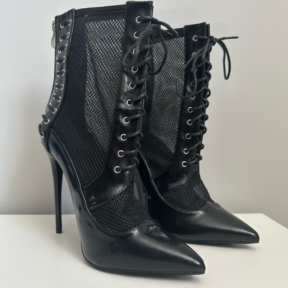 Dolls Kill x Public Desire Unstoppable Mesh Lace-Up Stiletto Boots Size 6.5 - Picture 4 of 9